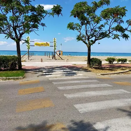 Aldeamento Turístico Oriental Park